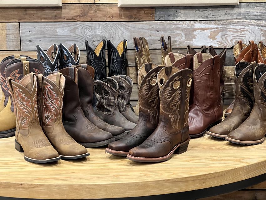 Iconic Men's Cowboy Boot